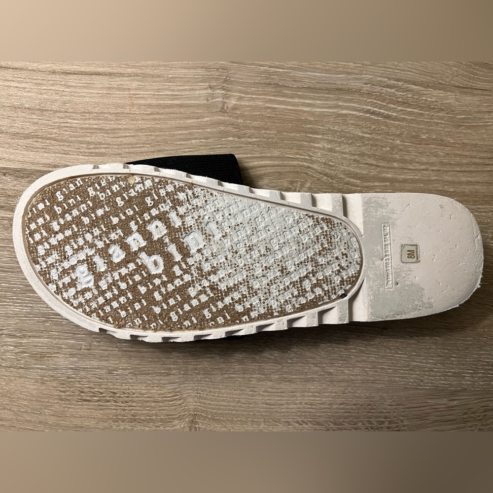 Gianni Bini Women’s Size 8M Black Slides. - Picture 5 of 7